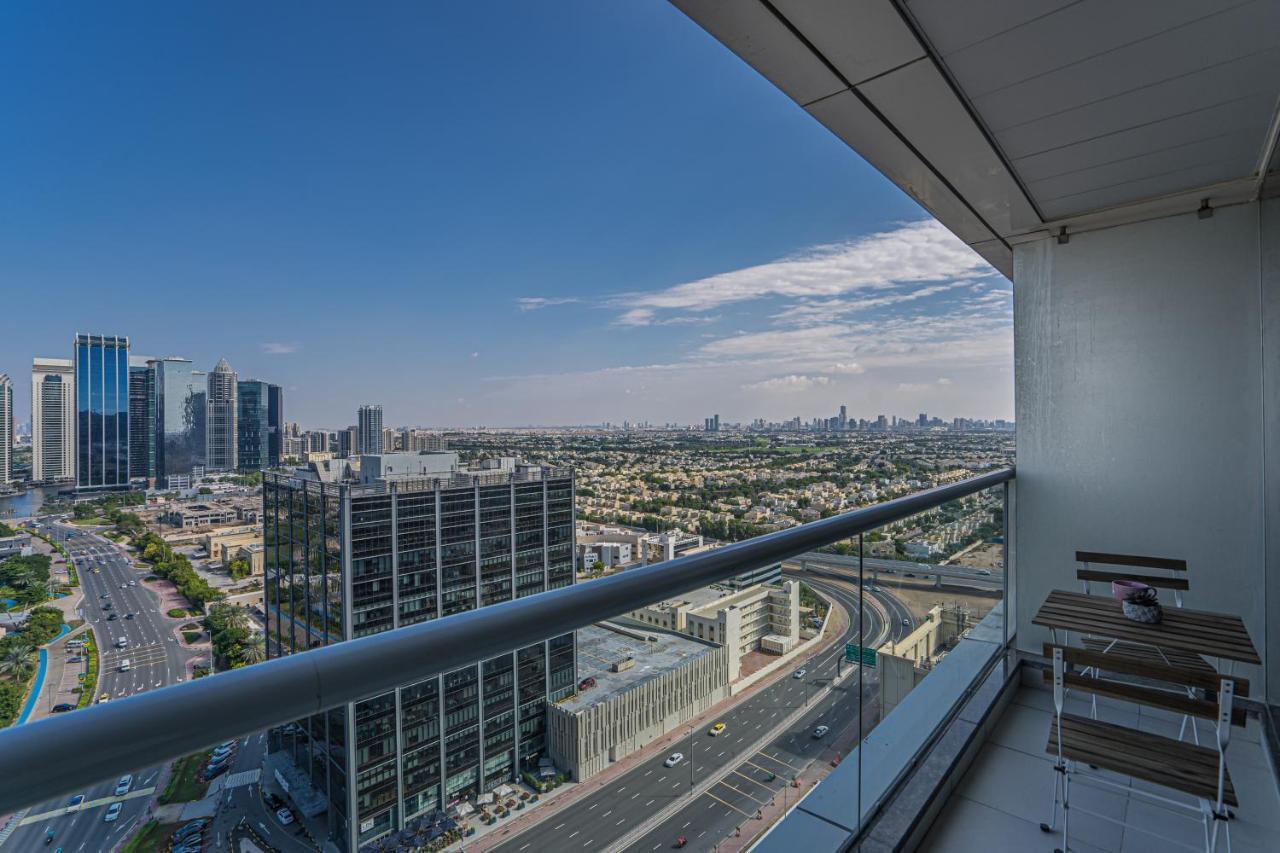 Higuests - Modern Studio With Incredible City Skyline View Dubai Exterior photo