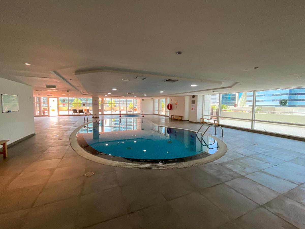 Higuests - Modern Studio With Incredible City Skyline View Dubai Exterior photo